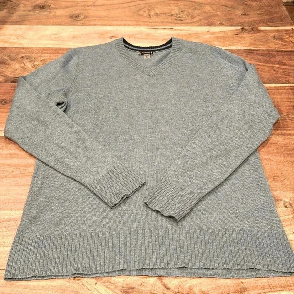Smartwool | Kiva Ridge | Long Sleeve V-Neck Sweater | Wool |Soft Blue | size S